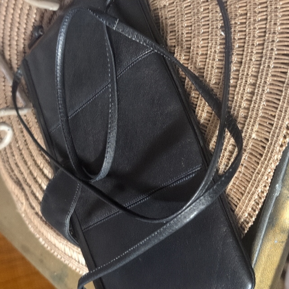 Vintage 60's Navy Koret Leather Crossbody - Picture 5 of 5